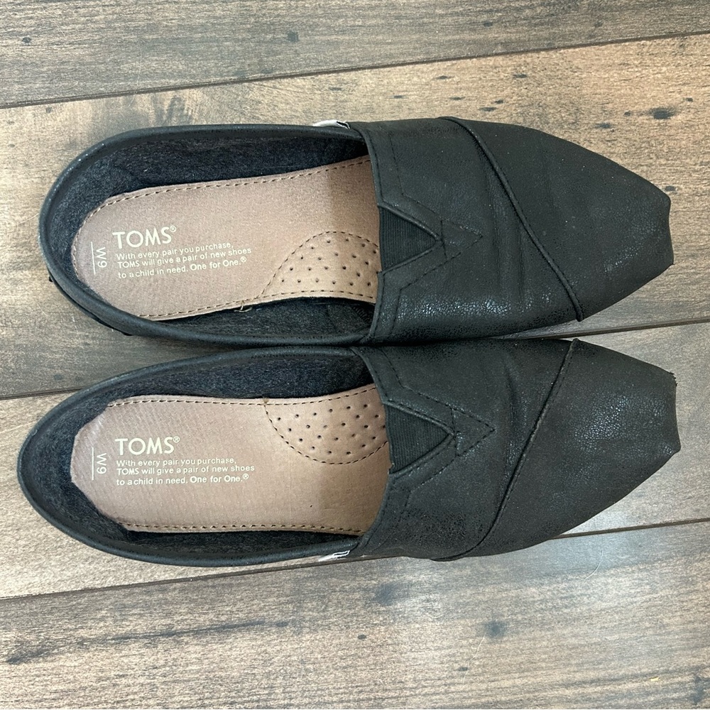 Toms Slip On Flats